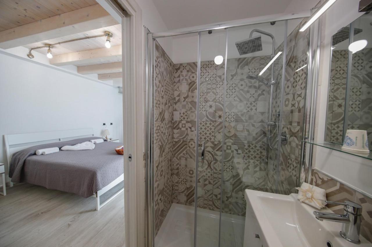 Bed And Breakfast I 7 Venti- 7 Winds เนเปิลส์ ภายนอก รูปภาพ