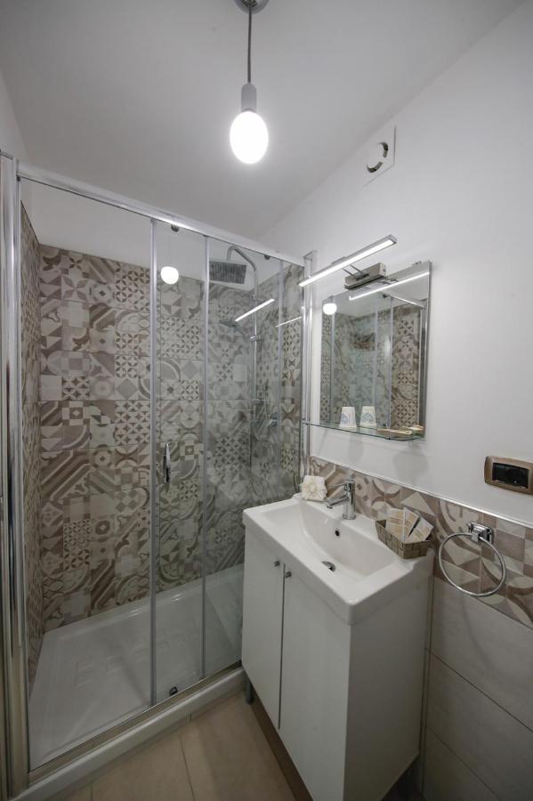 Bed And Breakfast I 7 Venti- 7 Winds เนเปิลส์ ภายนอก รูปภาพ