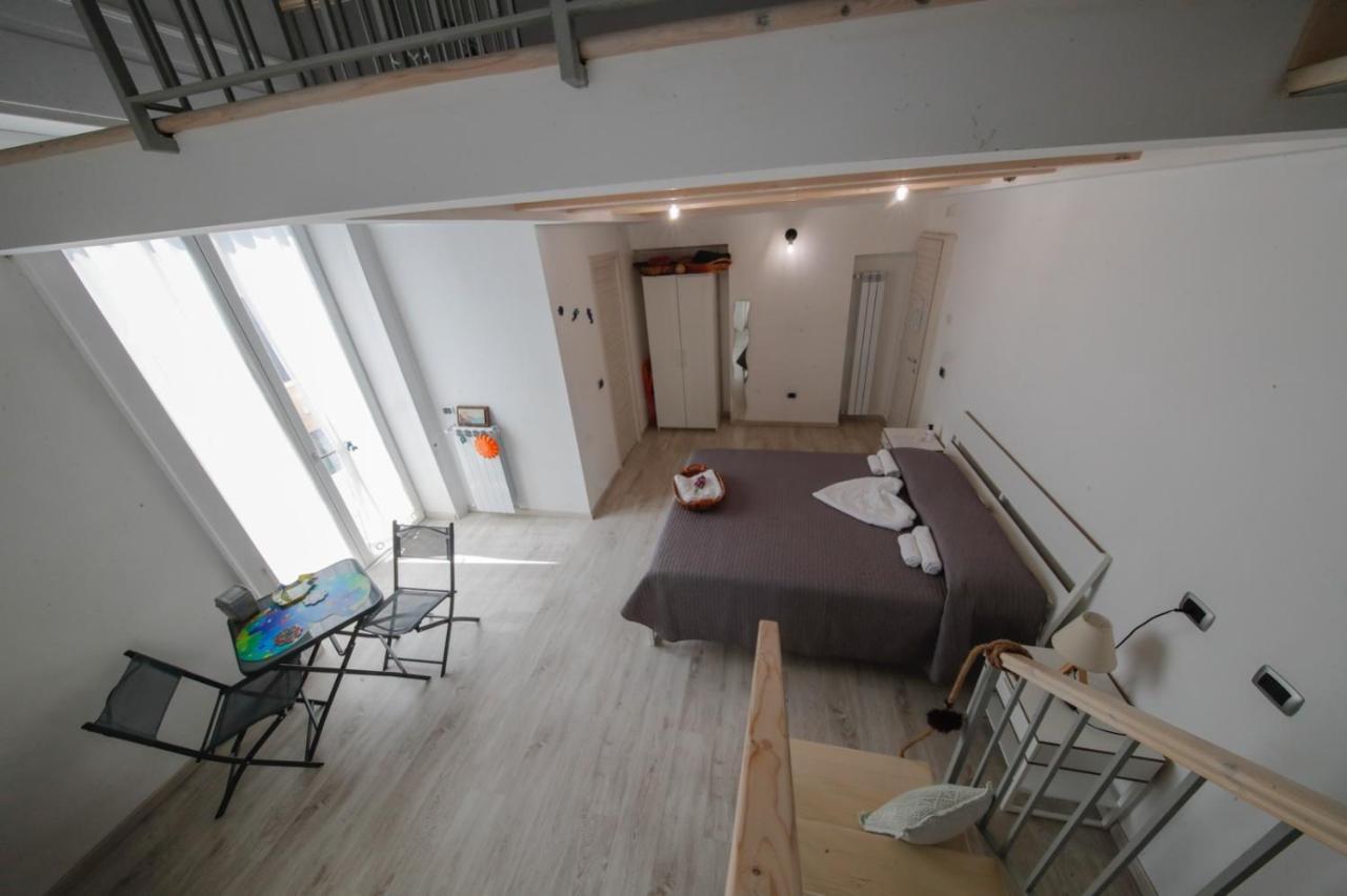Bed And Breakfast I 7 Venti- 7 Winds เนเปิลส์ ภายนอก รูปภาพ