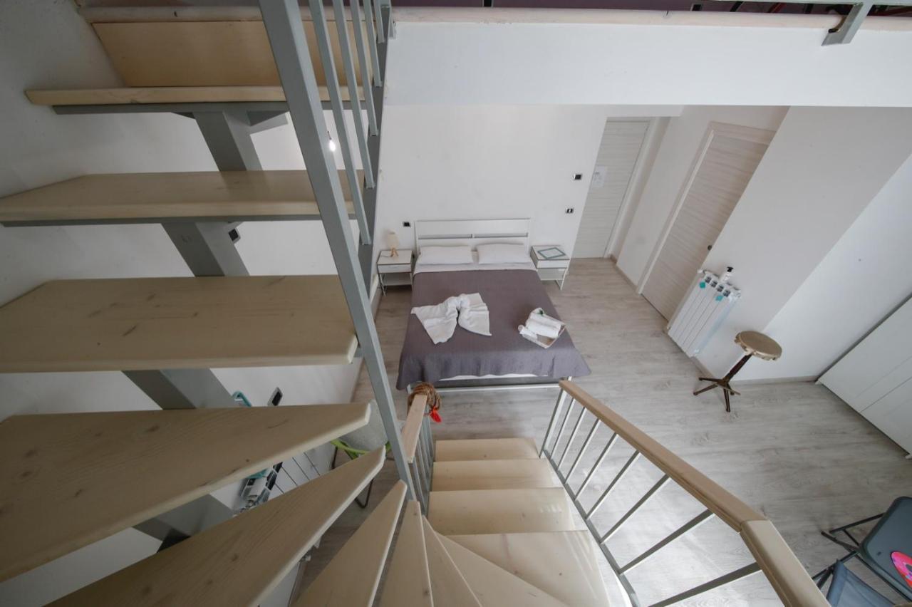 Bed And Breakfast I 7 Venti- 7 Winds เนเปิลส์ ภายนอก รูปภาพ