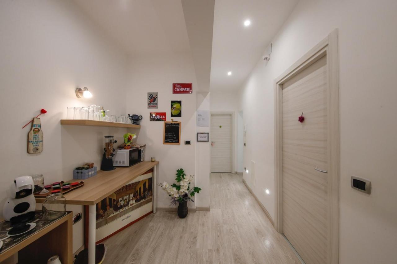 Bed And Breakfast I 7 Venti- 7 Winds เนเปิลส์ ภายนอก รูปภาพ